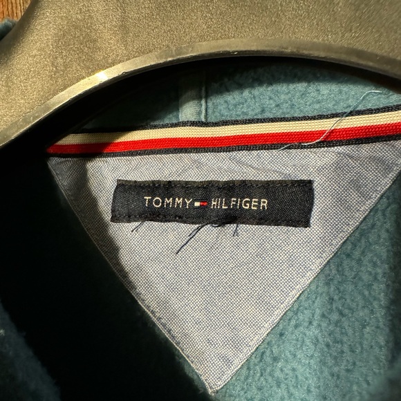 EUC Tommy Hilfiger Hoody Light Blue Size Medium - Picture 4 of 6